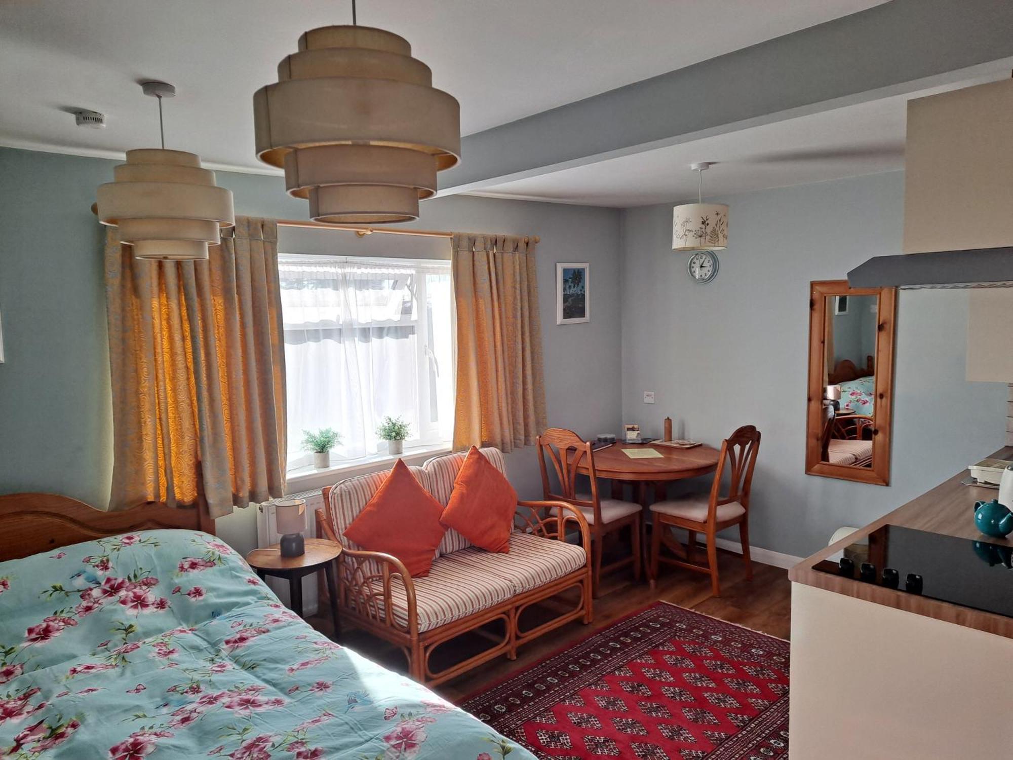 Cheltenham Studio Apartment エクステリア 写真