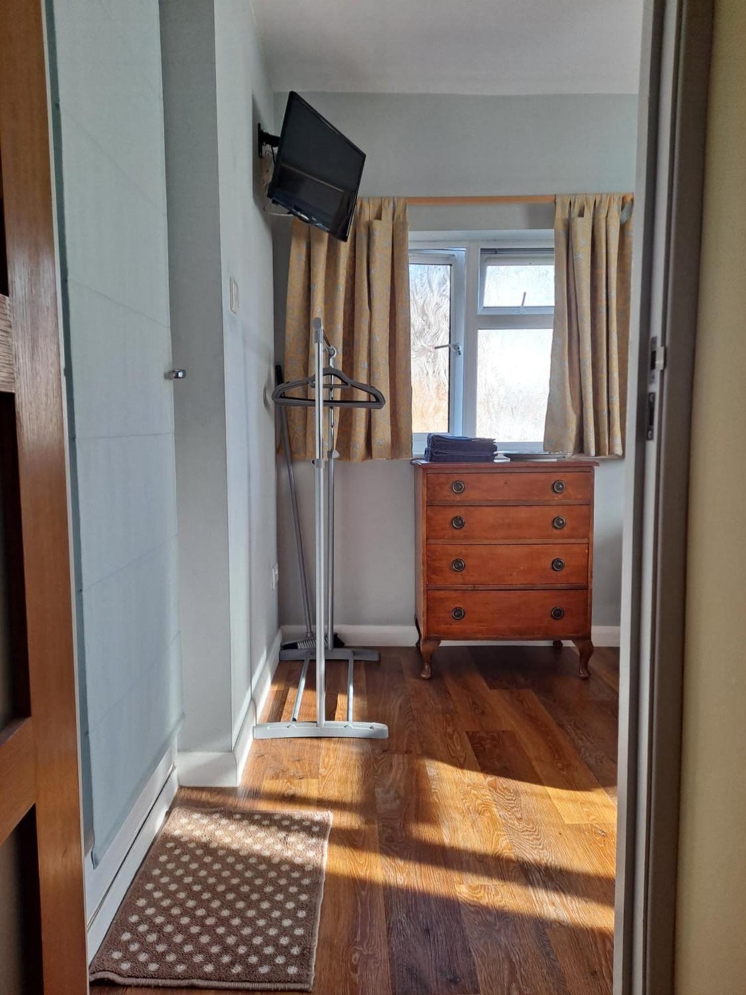 Cheltenham Studio Apartment エクステリア 写真